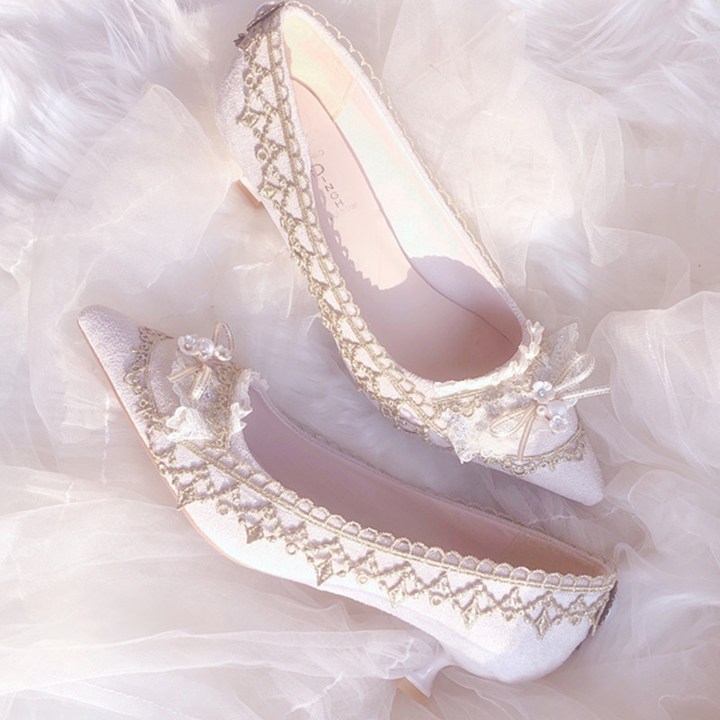 Court Heel Pointed - لوليتا المحكمة نمط عالية الكعب وأشار