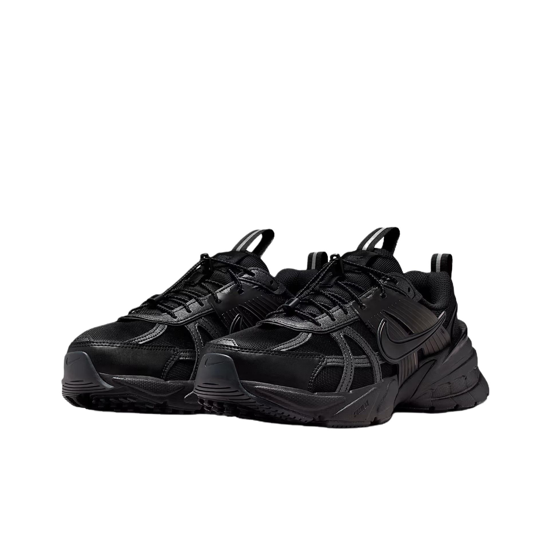 Women Shoes Running Nike - حذاء الجري نايكي V2K للنساء -