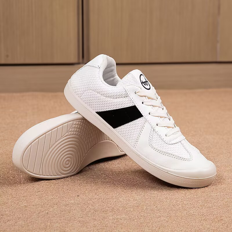 Women Shoes Tennis - أحذية رياضية نسائية فاخرة كاجوال للتنس