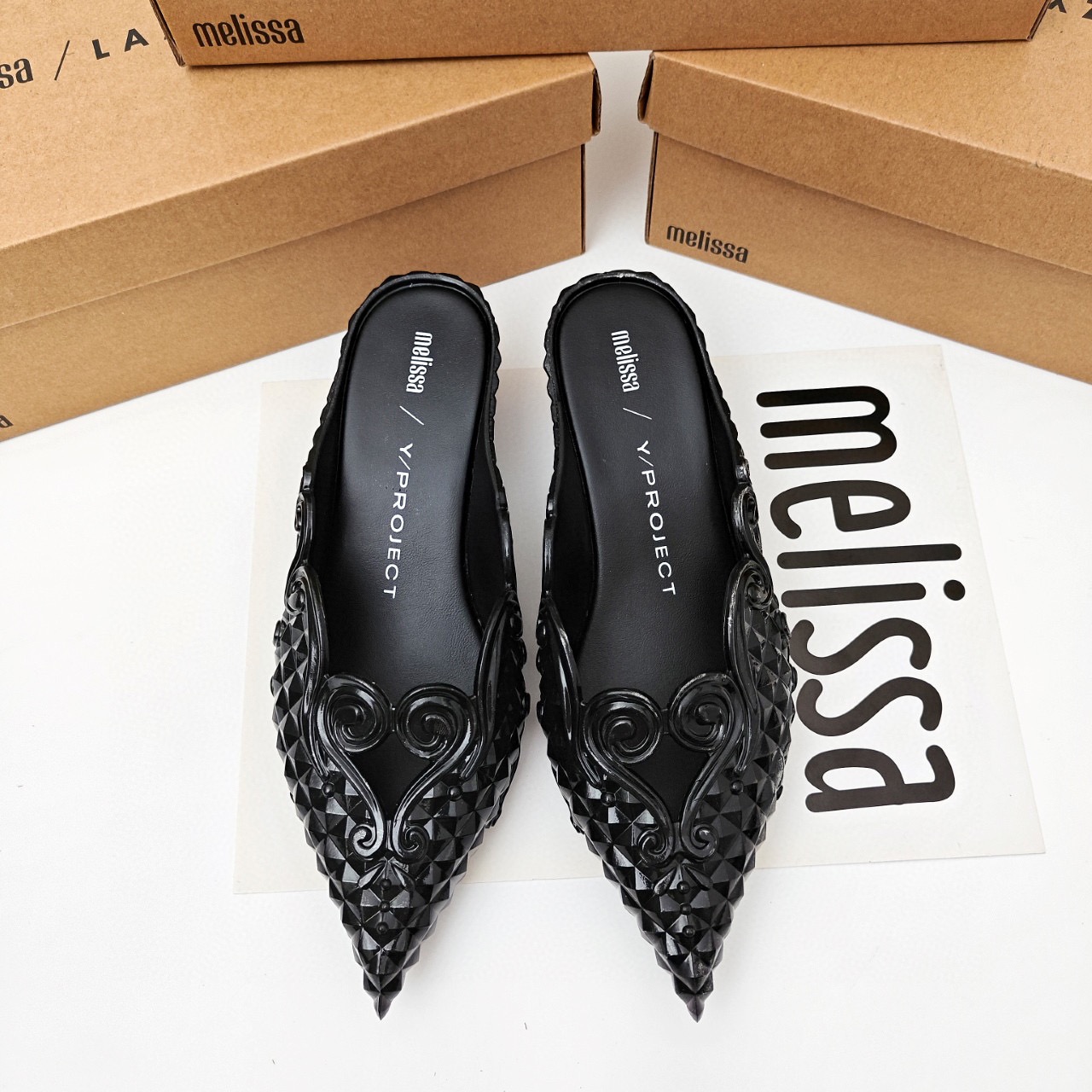 Court Heel Pointed - محكمة ميليسا الصغيرة أشار تو قارب