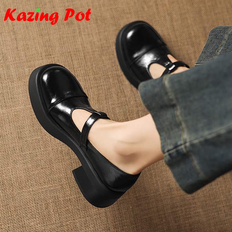Oxford Lace Up Women - حذاء أكسفورد كريزنغ بوت من الألياف