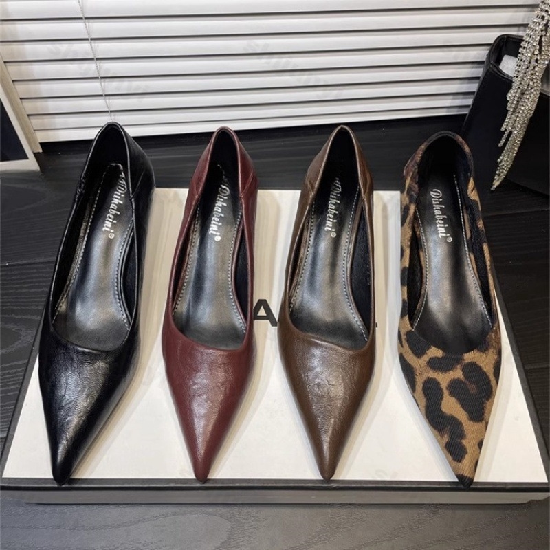 Women'S Shoes Quality - المرأة عالية الكعب براءات الاختراع والجلود