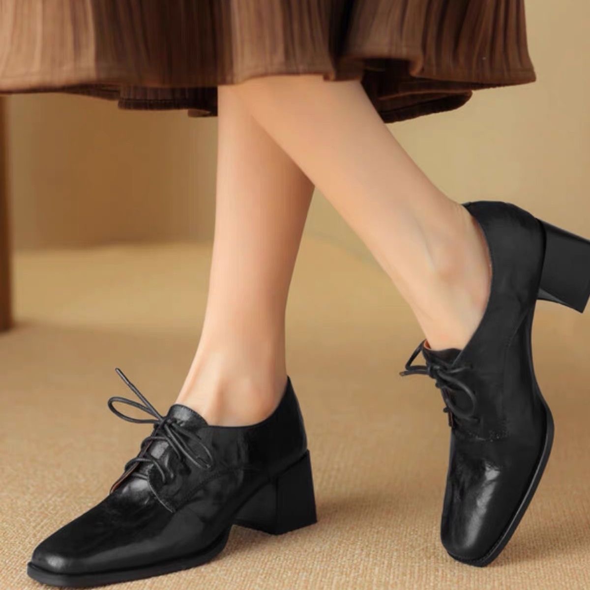 أحذية أوكسفورد نسائية بمقدمة م - مراجعة Oxford Lace Up Women وسعره