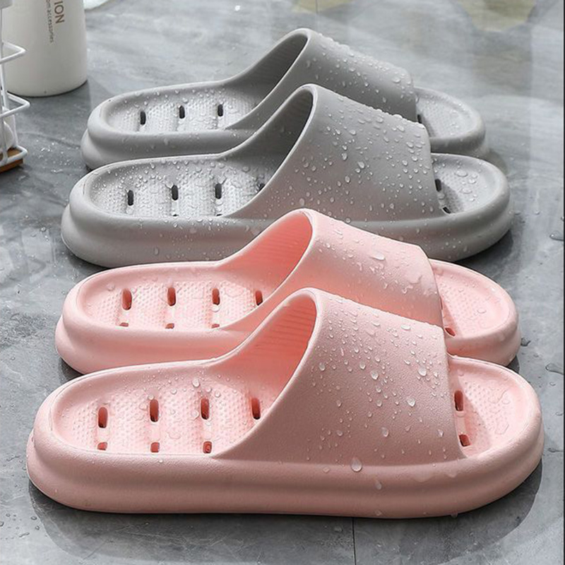 شباشب حمام نسائية من الإيفا بت - مراجعة Mule Slip On وسعره