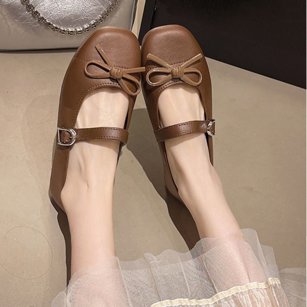 صنادل نسائية أنيقة بفيونكة لؤل - مراجعة Mule Slip On وسعره