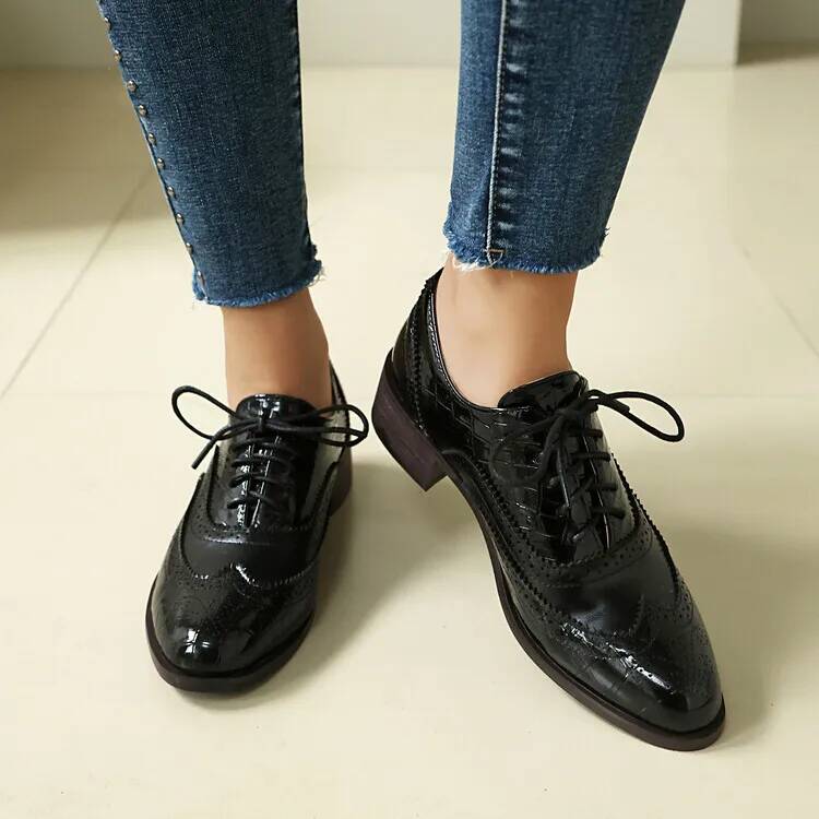 أحذية نسائية بكعب منخفض ورباط  - مراجعة Oxford Lace Up Women وسعره