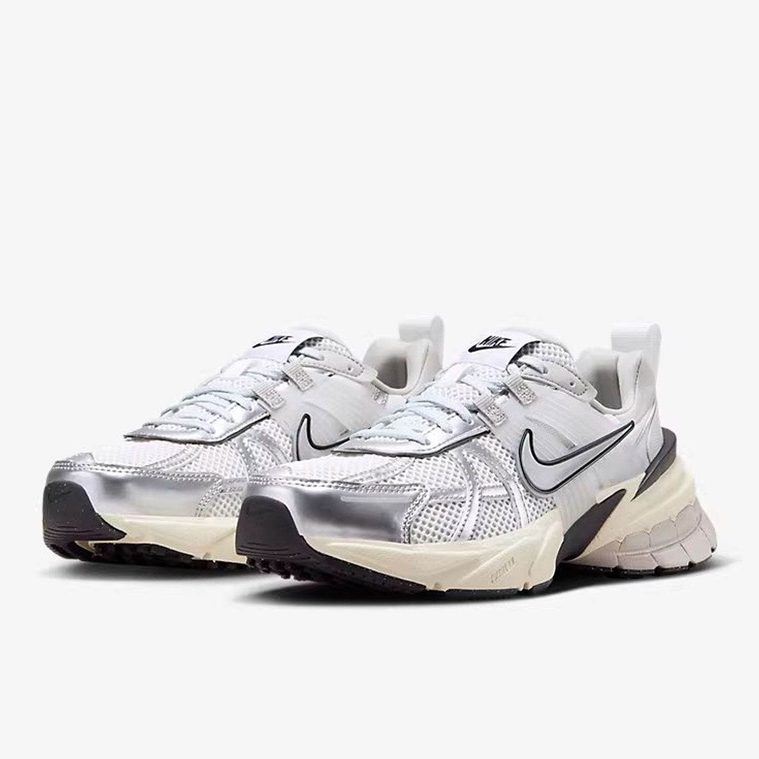 حذاء الجري Nike الرسمي للشتاء  - مراجعة Women Shoes Running Nike وسعره