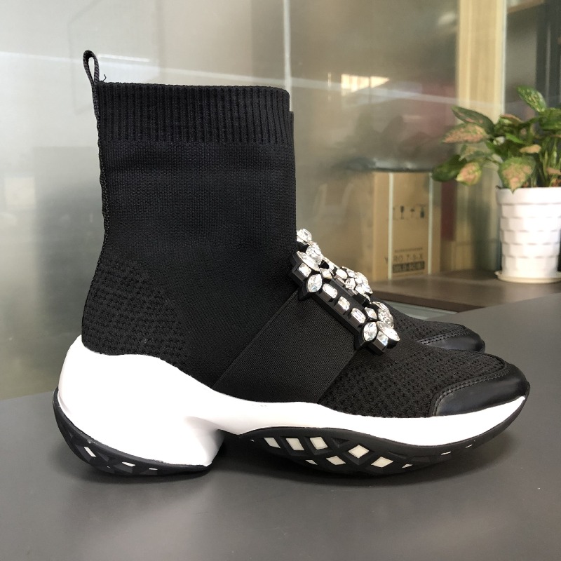أحذية نسائية فاخرة من تصميم مص - مراجعة Sock Boot Women وسعره