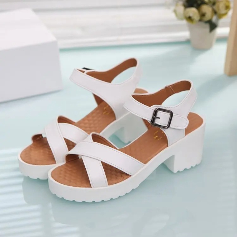 صنادل نسائية كبيرة الحجم بكعب  - مراجعة Women'S Shoes Quality وسعره
