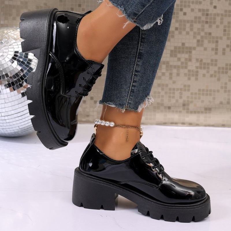 أحذية نسائية جديدة لربيع 2026، - مراجعة Oxford Lace Up Women وسعره