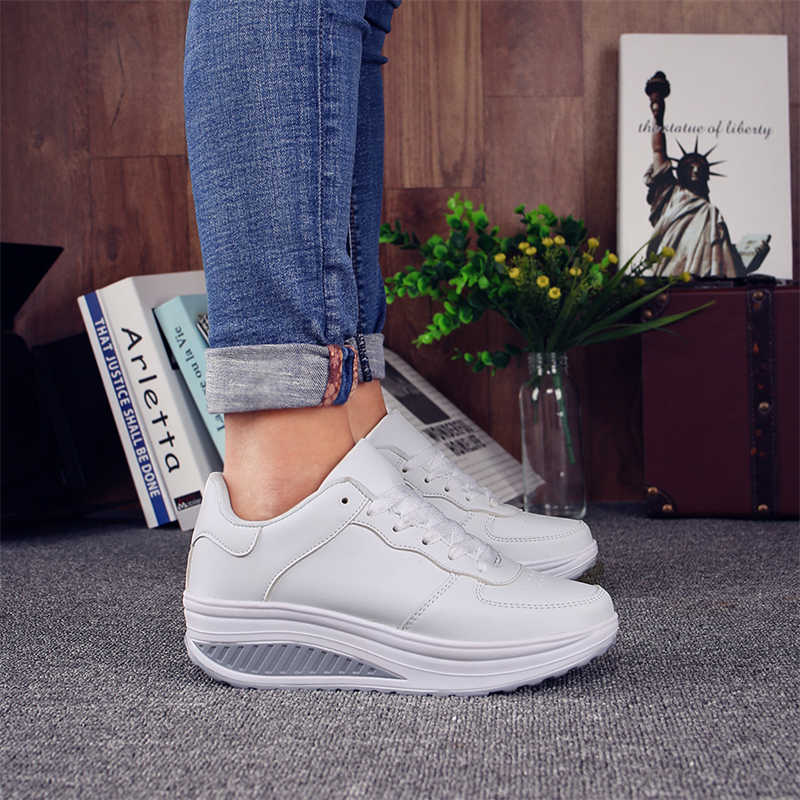أحذية رياضية من الجلد الصناعي  - مراجعة Oxford Lace Up Women وسعره